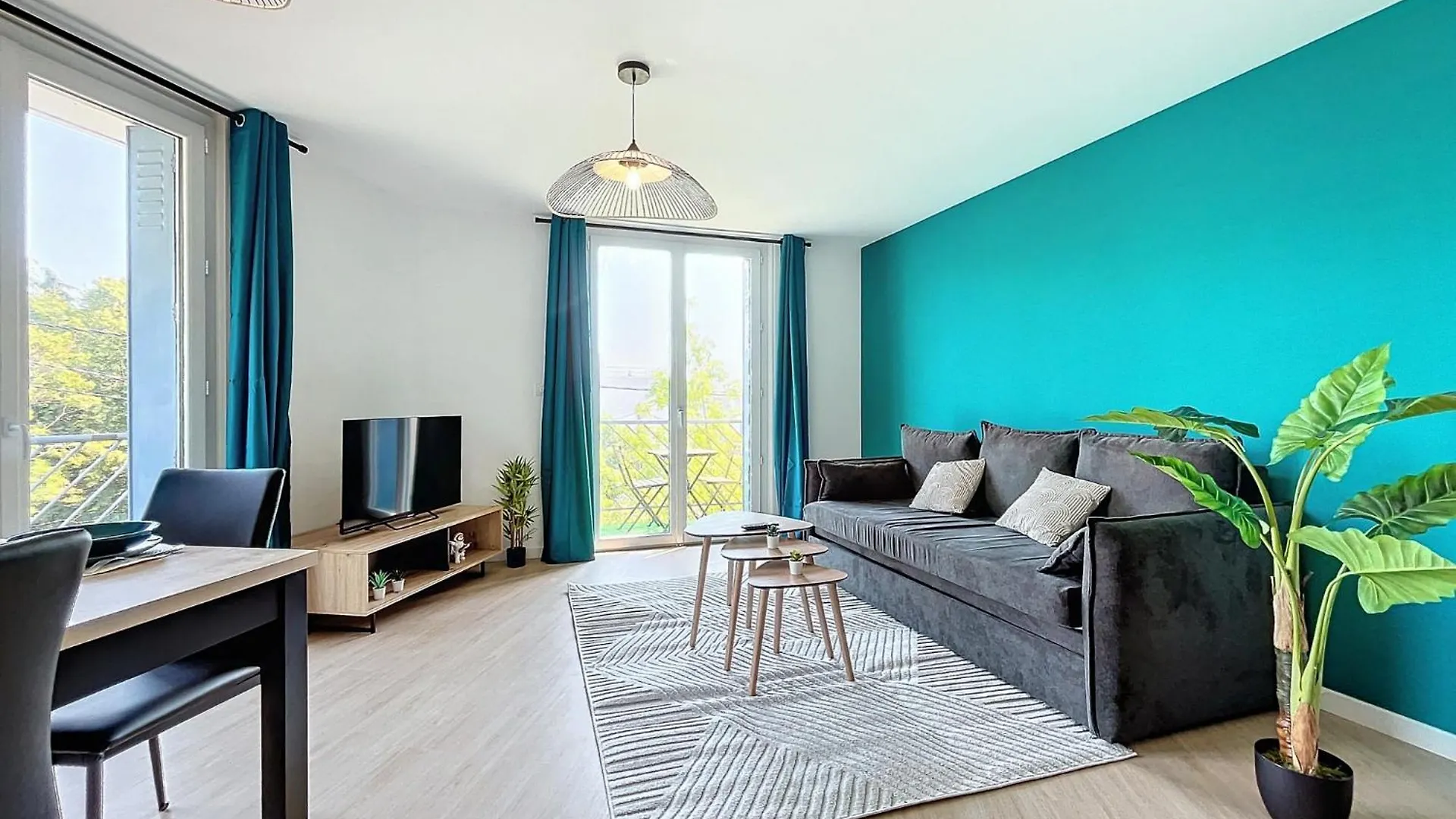 T3 Aurore 64 M2 Smarttv location